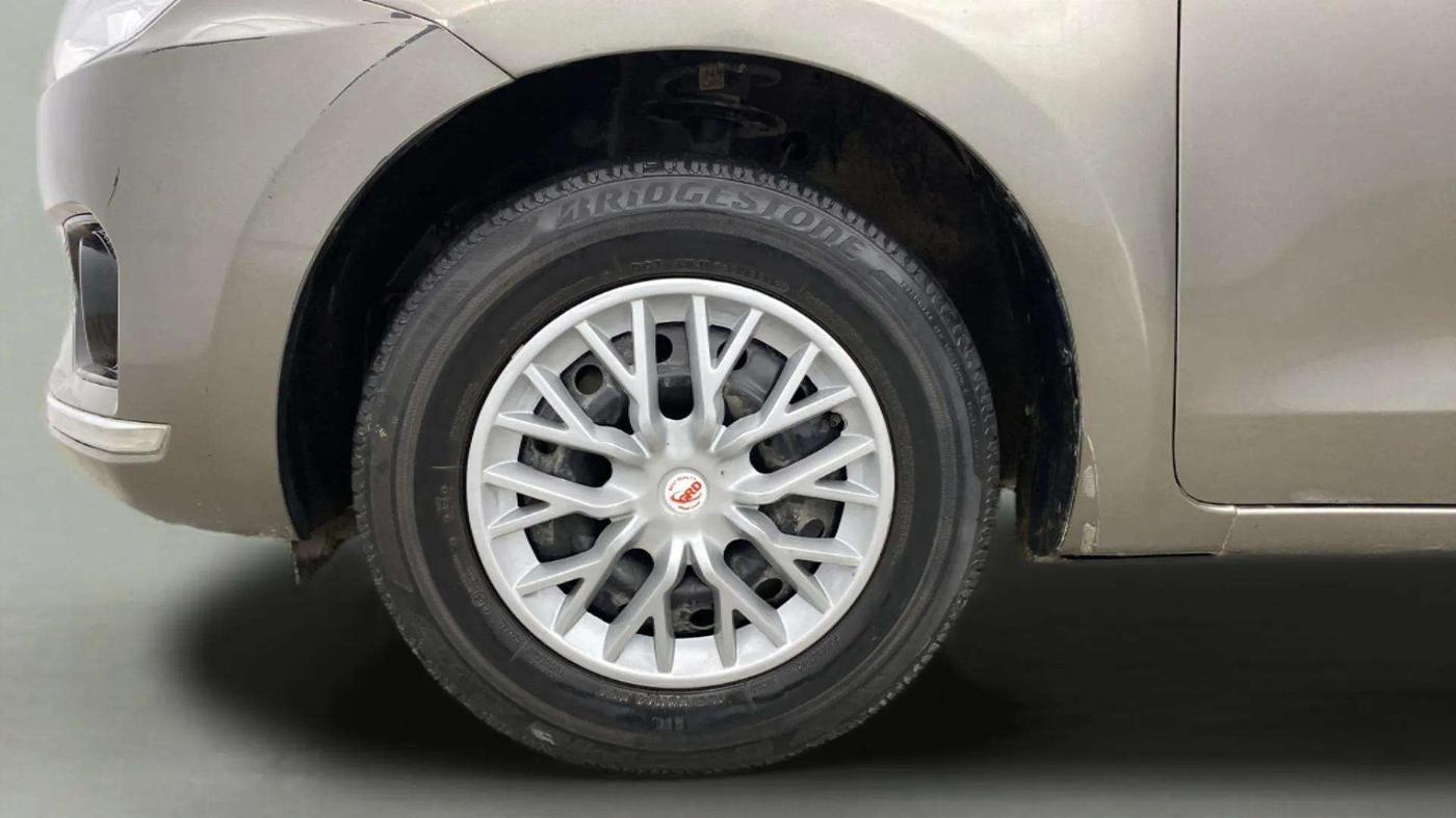 2017 Maruti Dzire VXI, Petrol, Manual, 49,587 km, Left Front Wheel