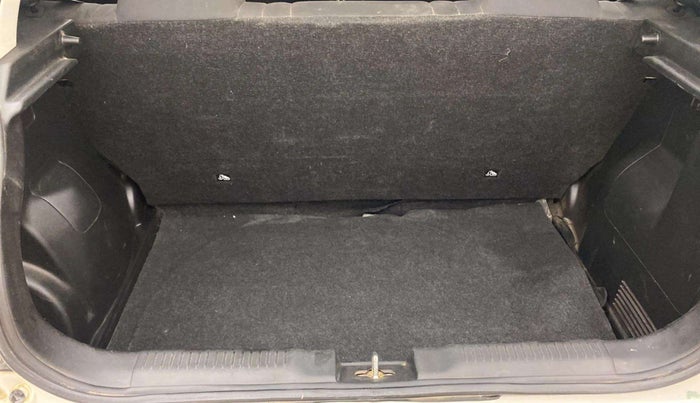 2023 Maruti Swift VXI, Petrol, Manual, 46,165 km, Dicky (Boot door) - Parcel tray missing
