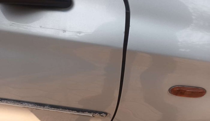 2017 Maruti Alto 800 LXI, Petrol, Manual, 61,690 km, Right fender - Slightly dented