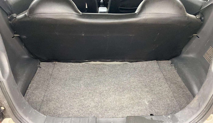 2017 Maruti Alto 800 LXI, Petrol, Manual, 61,690 km, Boot Open Zoomed View