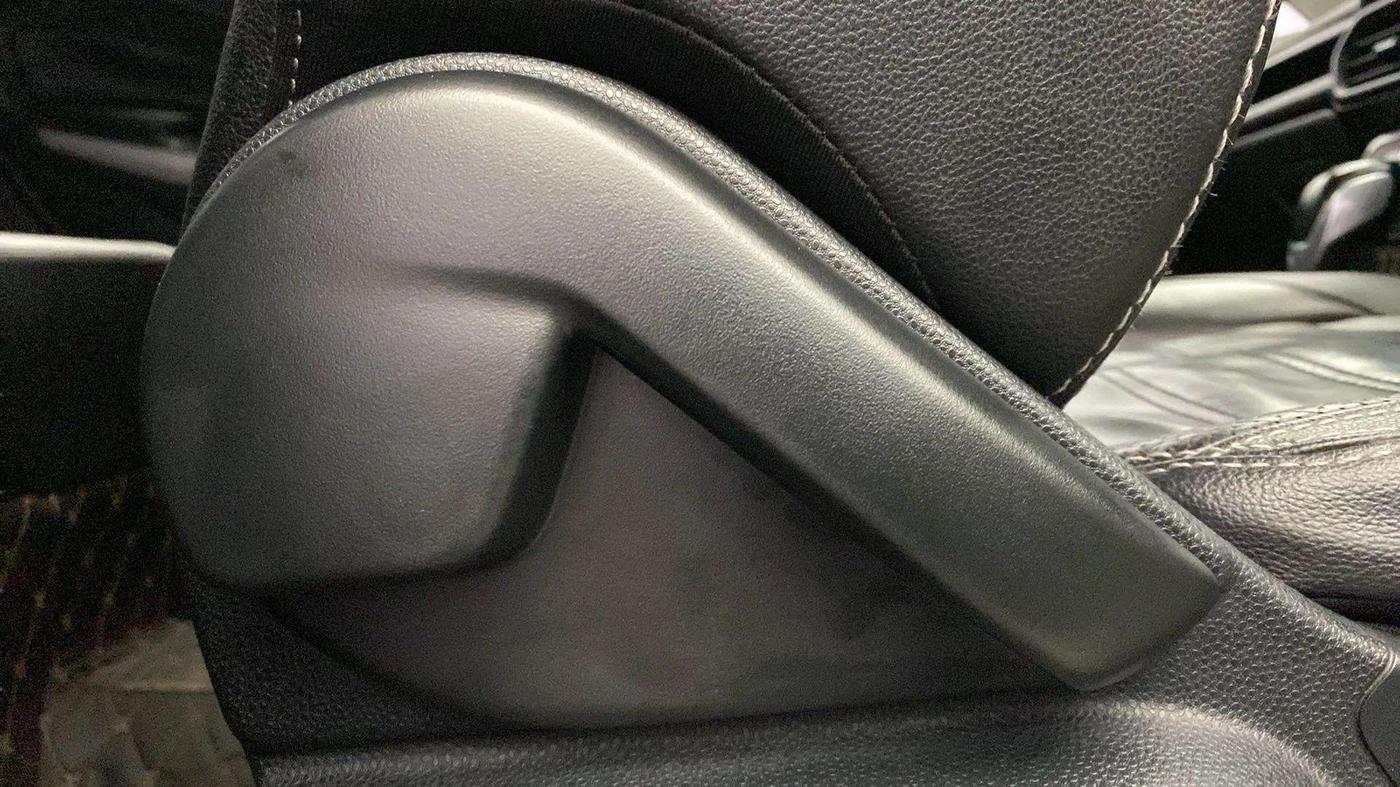 2018 Ford Ecosport TITANIUM 1.5L PETROL AT, Petrol, Automatic, 84,358 km, Driver Side Adjustment Panel