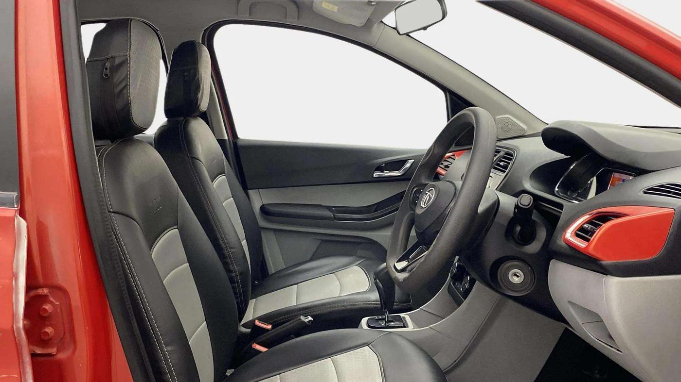 2021 Tata Tiago XZA PLUS PETROL, Petrol, Automatic, 23,290 km, Right Side Front Door Cabin