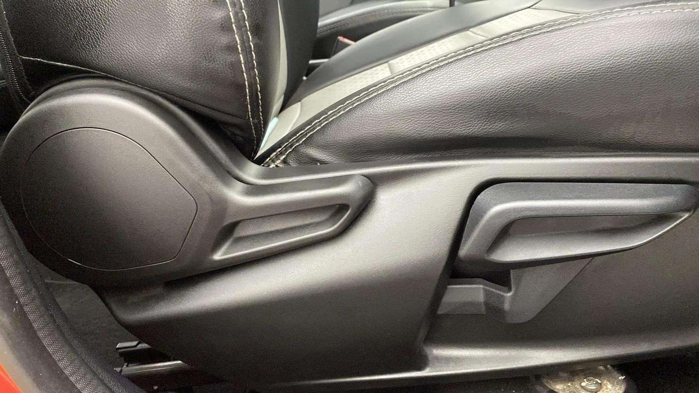 2021 Tata Tiago XZA PLUS PETROL, Petrol, Automatic, 23,290 km, Driver Side Adjustment Panel
