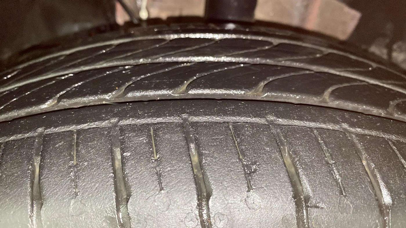 2021 Tata Tiago XZA PLUS PETROL, Petrol, Automatic, 23,290 km, Left Front Tyre Tread