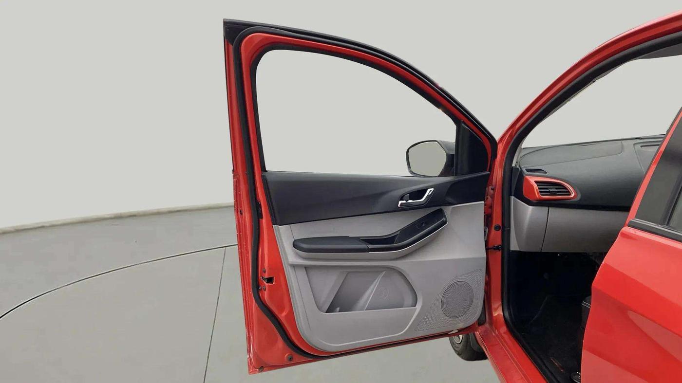 2021 Tata Tiago XZA PLUS PETROL, Petrol, Automatic, 23,290 km, LHS Front Door