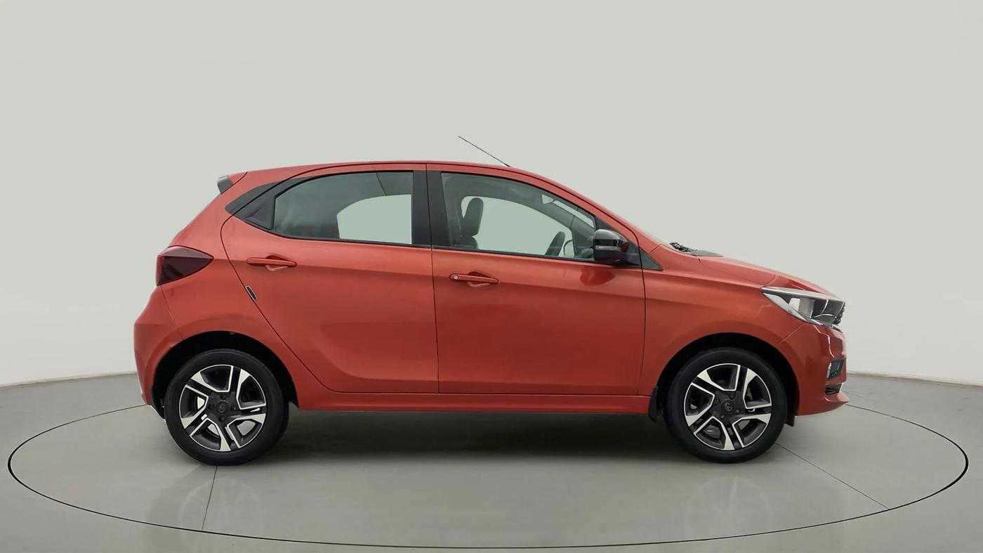2021 Tata Tiago XZA PLUS PETROL, Petrol, Automatic, 23,290 km, Right Side View