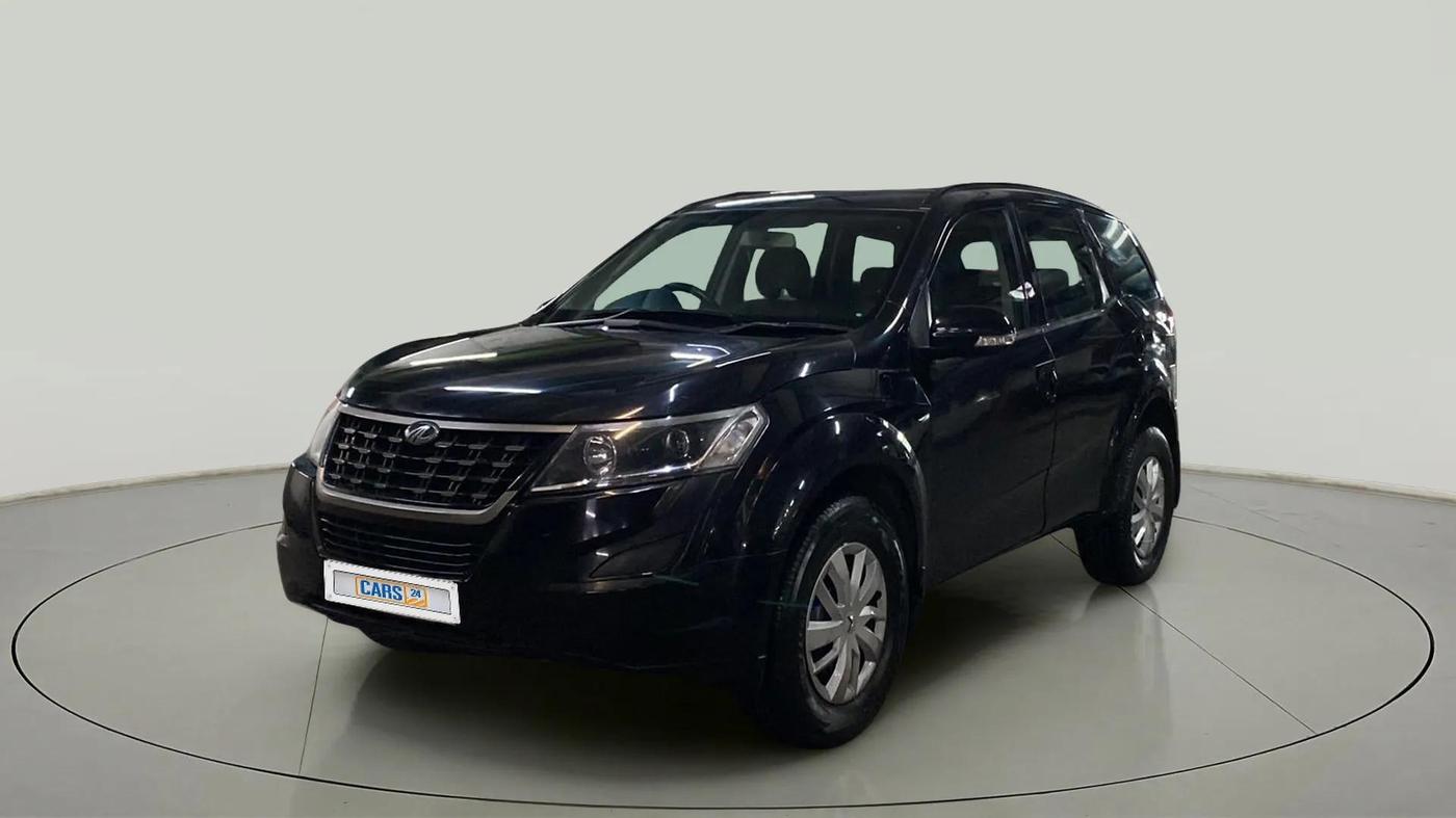 2019 Mahindra XUV500 W5, Diesel, Manual, 1,00,060 km, Left Front Diagonal