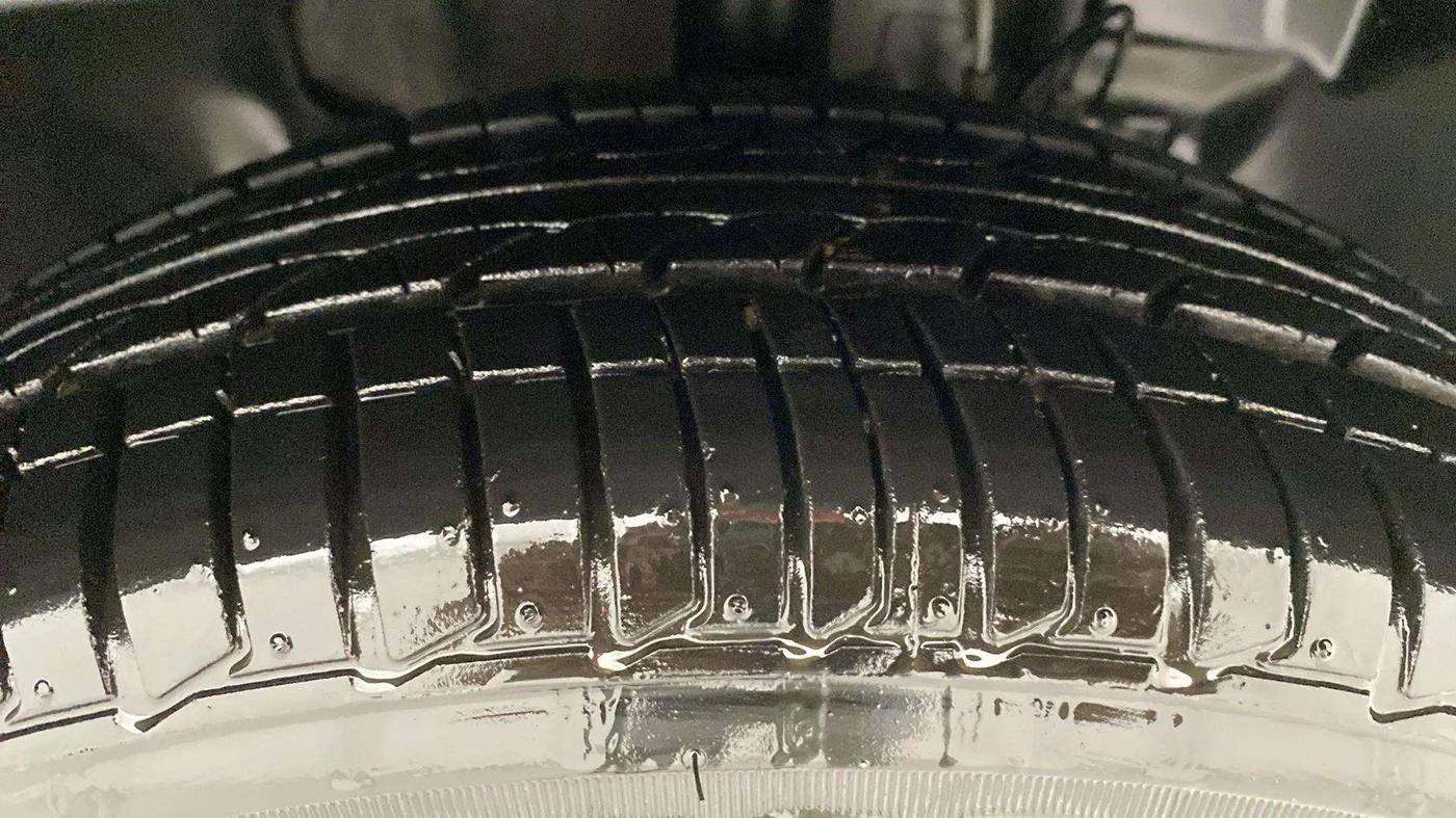 2023 Tata TIGOR XZ PLUS PETROL, Petrol, Manual, 2,254 km, Right Front Tyre Tread