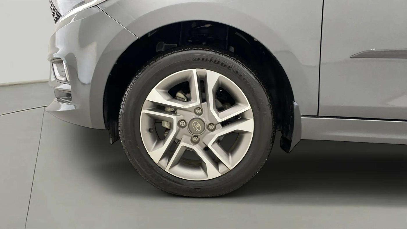 2023 Tata TIGOR XZ PLUS PETROL, Petrol, Manual, 2,254 km, Left Front Wheel