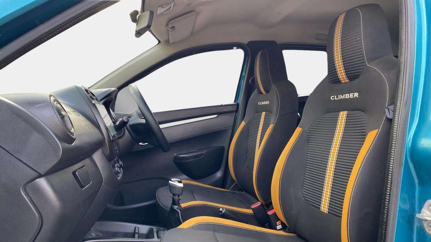 2022 Renault Kwid CLIMBER MT 1.0, Petrol, Manual, 19,489 km, Right Side Front Door Cabin