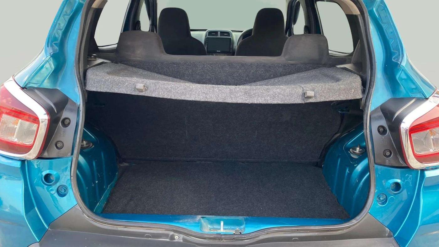 2022 Renault Kwid CLIMBER MT 1.0, Petrol, Manual, 19,489 km, Boot Inside