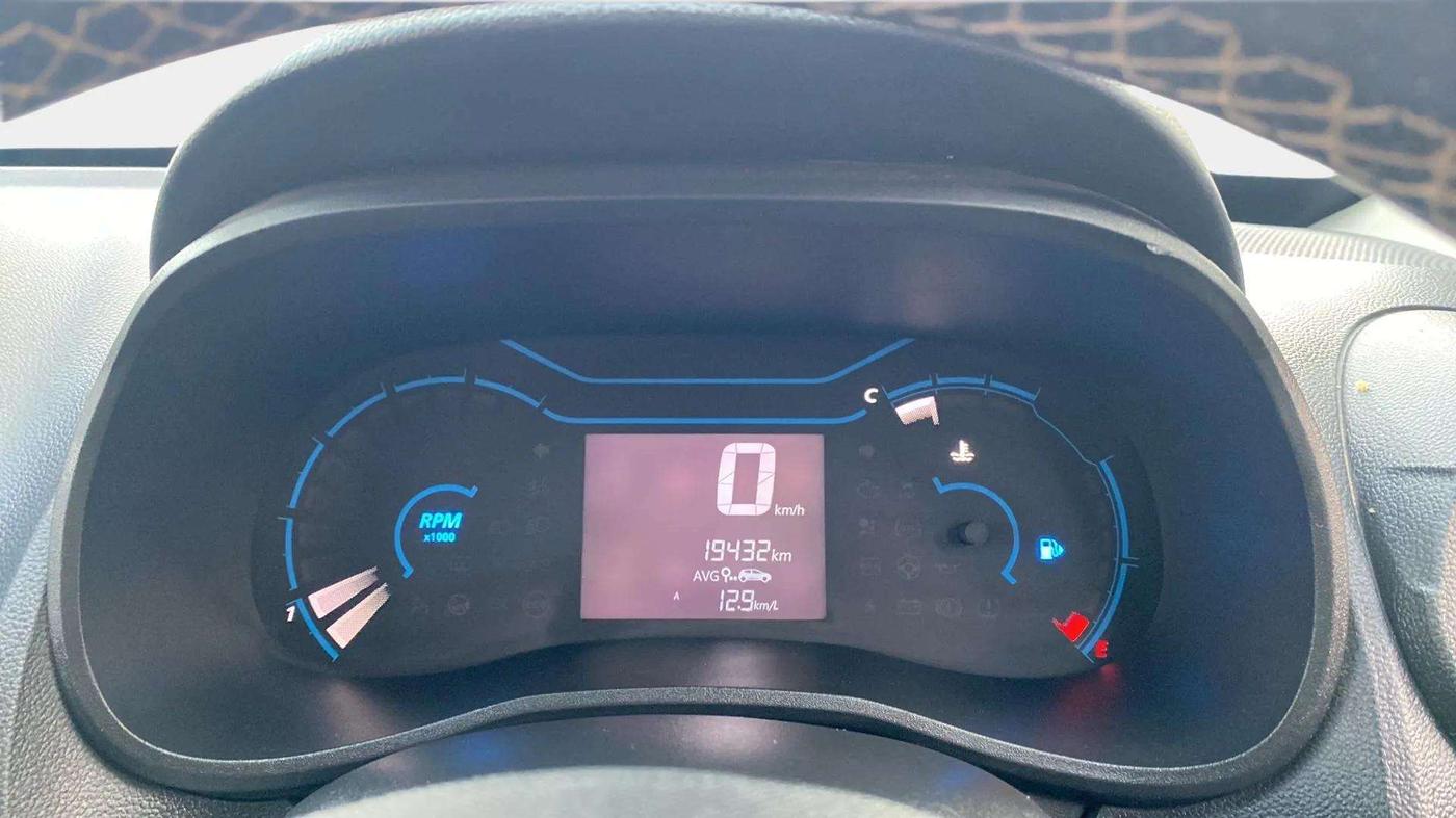 2022 Renault Kwid CLIMBER MT 1.0, Petrol, Manual, 19,489 km, Odometer Image