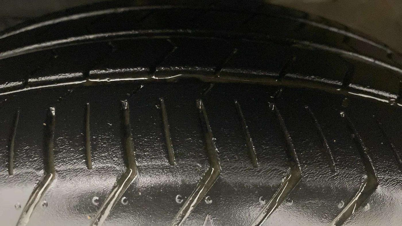 2022 Maruti Celerio ZXI PLUS, Petrol, Manual, 14,765 km, Left Front Tyre Tread