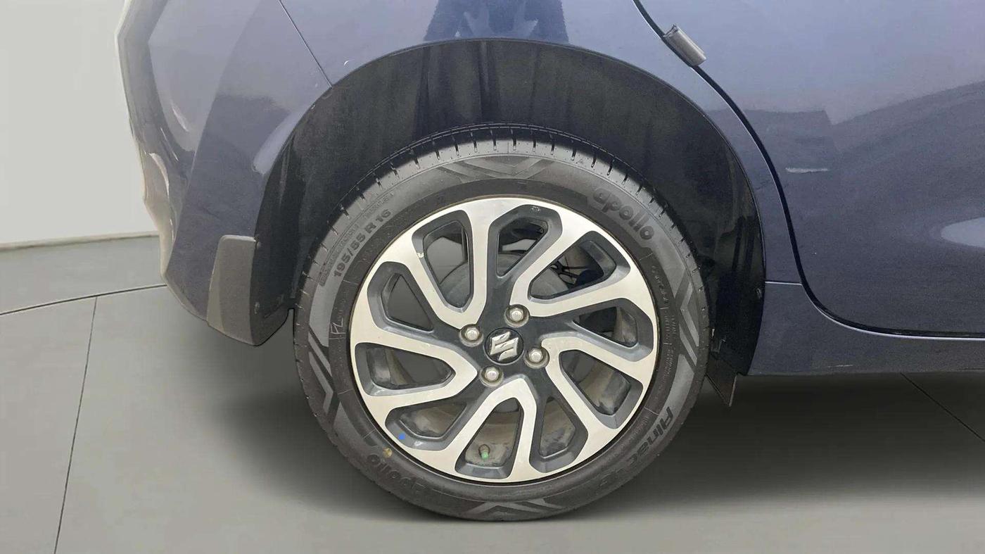 2022 Maruti Baleno ALPHA 1.2 AGS, Petrol, Automatic, 15,610 km, Right Rear Wheel