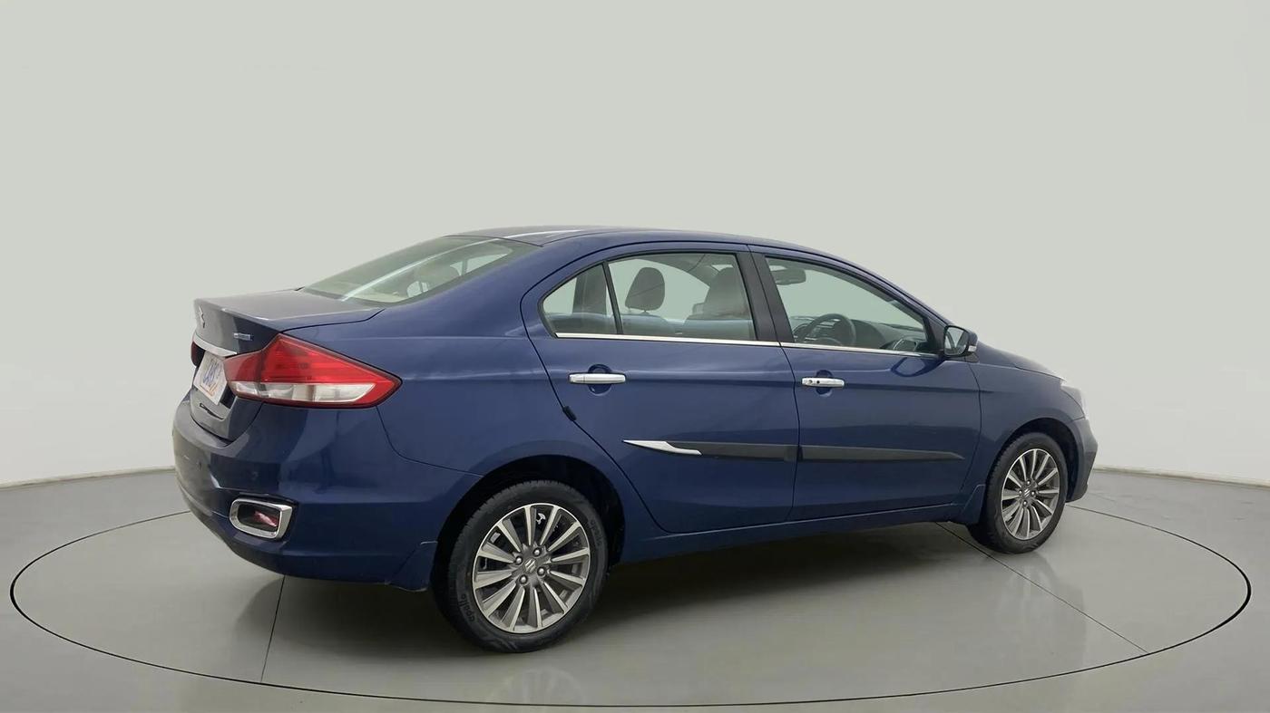 2018 Maruti Ciaz ALPHA 1.5 SHVS PETROL, Petrol, Manual, 30,345 km, Right Back Diagonal