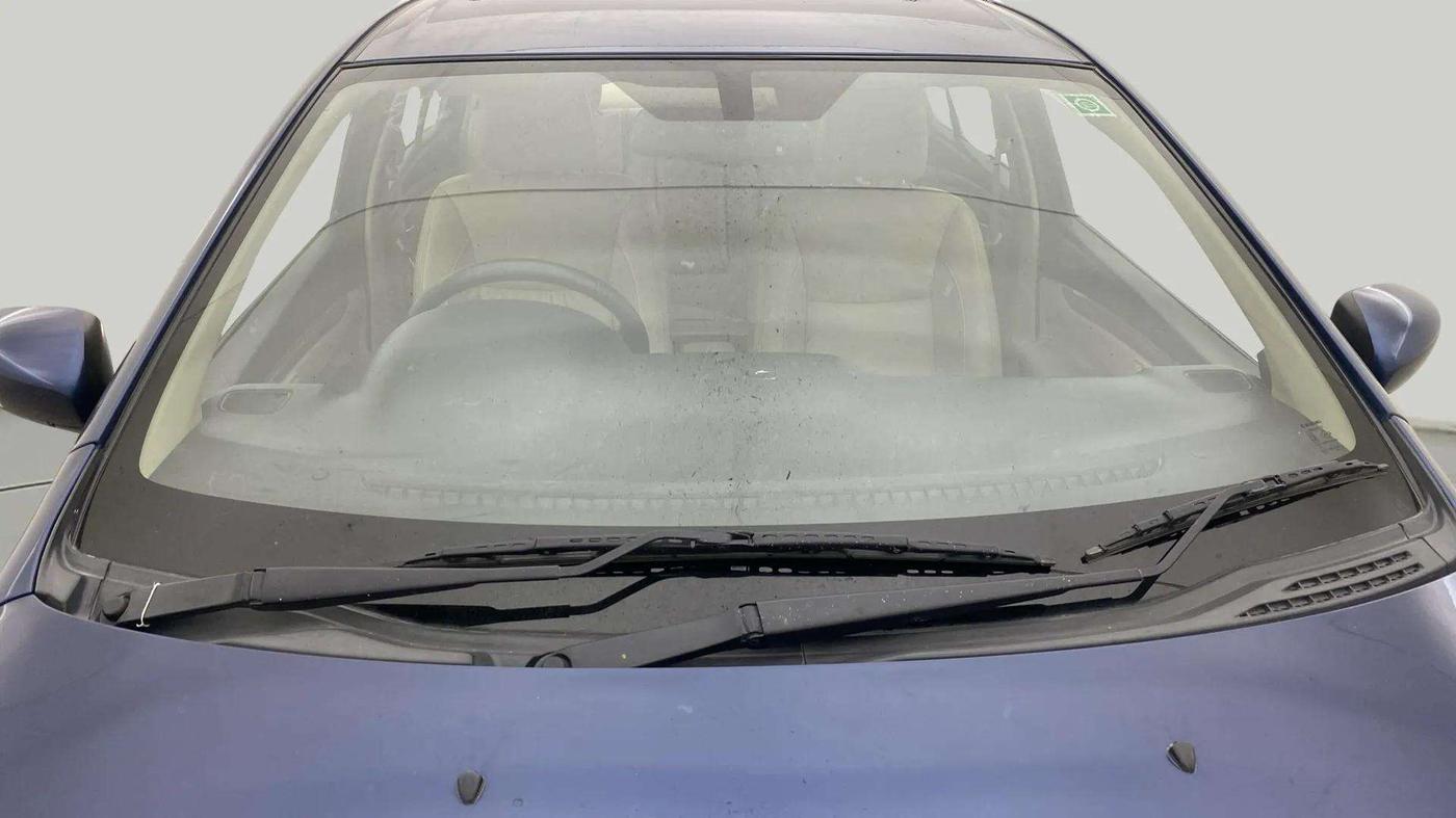 2018 Maruti Ciaz ALPHA 1.5 SHVS PETROL, Petrol, Manual, 30,345 km, Front Windshield