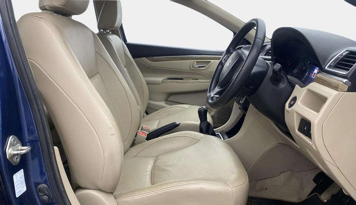 2018 Maruti Ciaz ALPHA 1.5 SHVS PETROL, Petrol, Manual, 30,345 km, Right Side Front Door Cabin