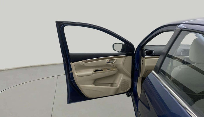 2018 Maruti Ciaz ALPHA 1.5 SHVS PETROL, Petrol, Manual, 30,345 km, LHS Front Door