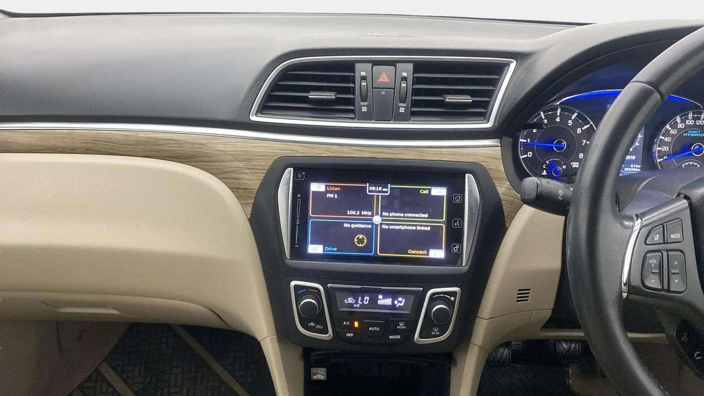 2018 Maruti Ciaz ALPHA 1.5 SHVS PETROL, Petrol, Manual, 30,345 km, Air Conditioner