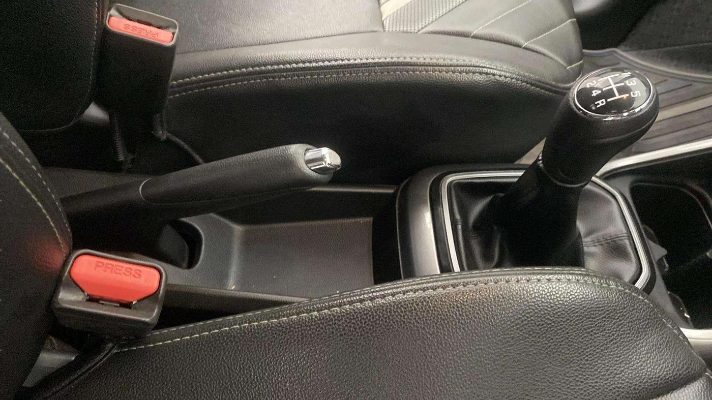 2021 Maruti IGNIS ZETA 1.2, Petrol, Manual, 16,432 km, Gear Lever