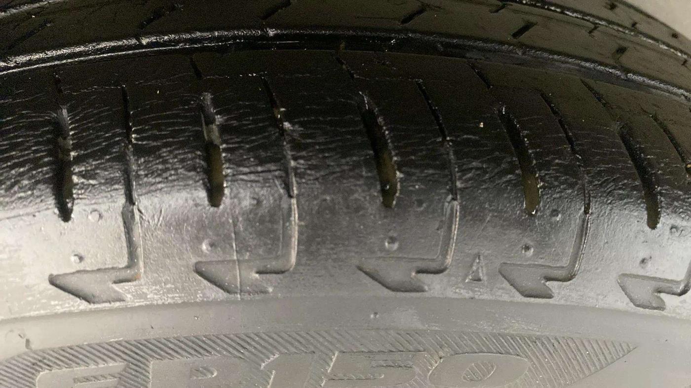2021 Maruti IGNIS ZETA 1.2, Petrol, Manual, 16,432 km, Left Front Tyre Tread