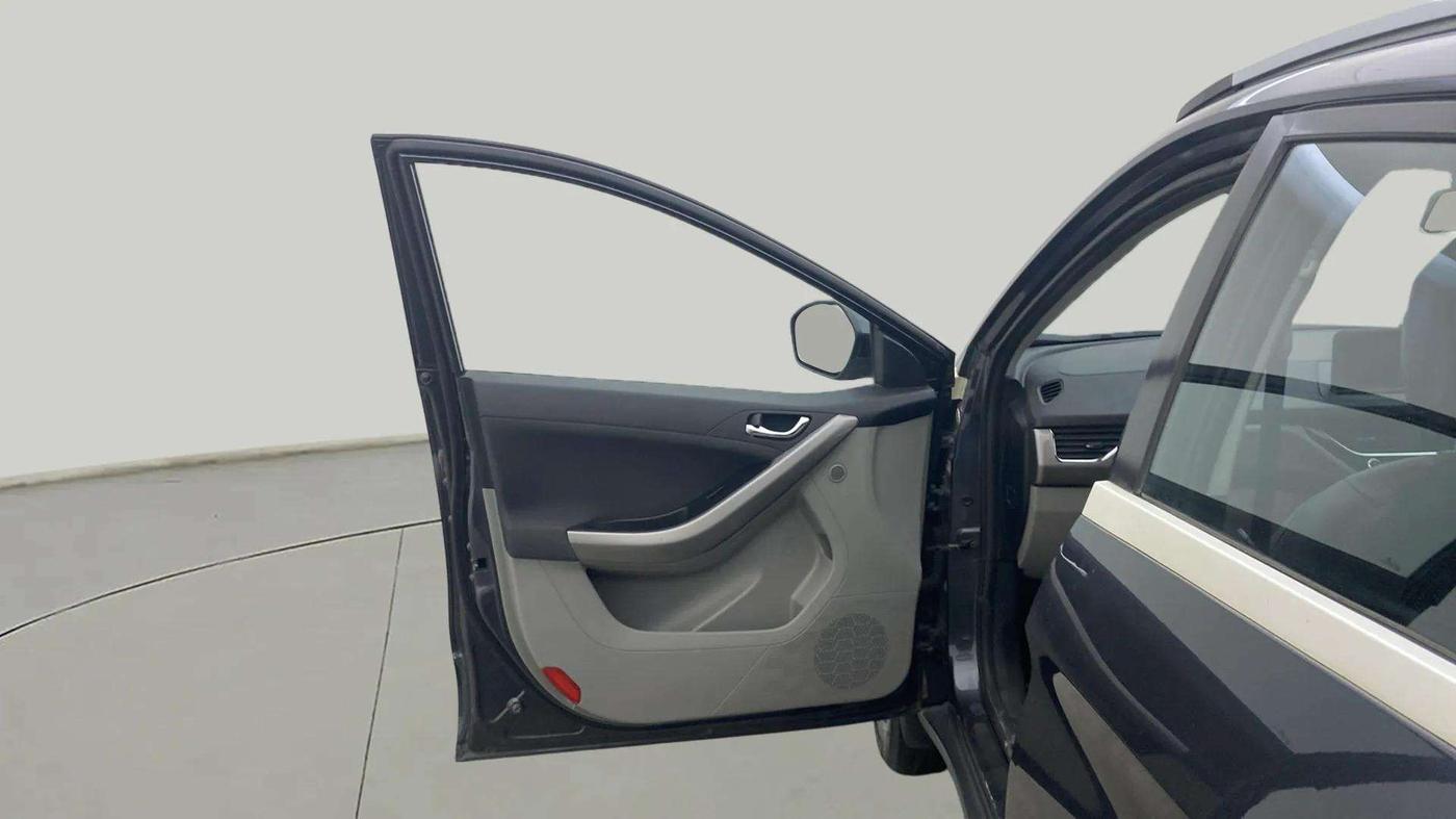 2018 Tata NEXON XZ PLUS PETROL, Petrol, Manual, 62,508 km, LHS Front Door