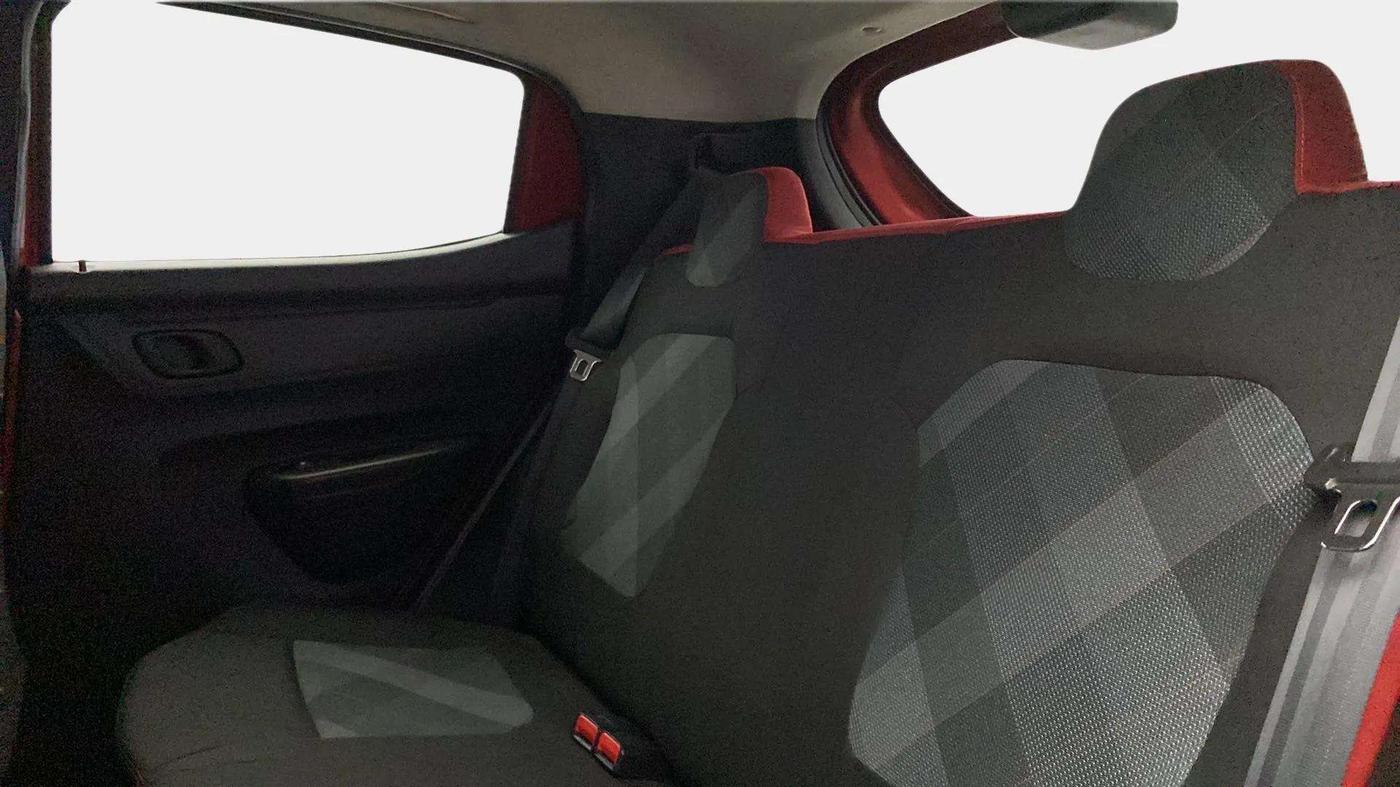 2021 Renault Kwid RXT 1.0 AMT (O), Petrol, Automatic, 90,720 km, Right Side Rear Door Cabin