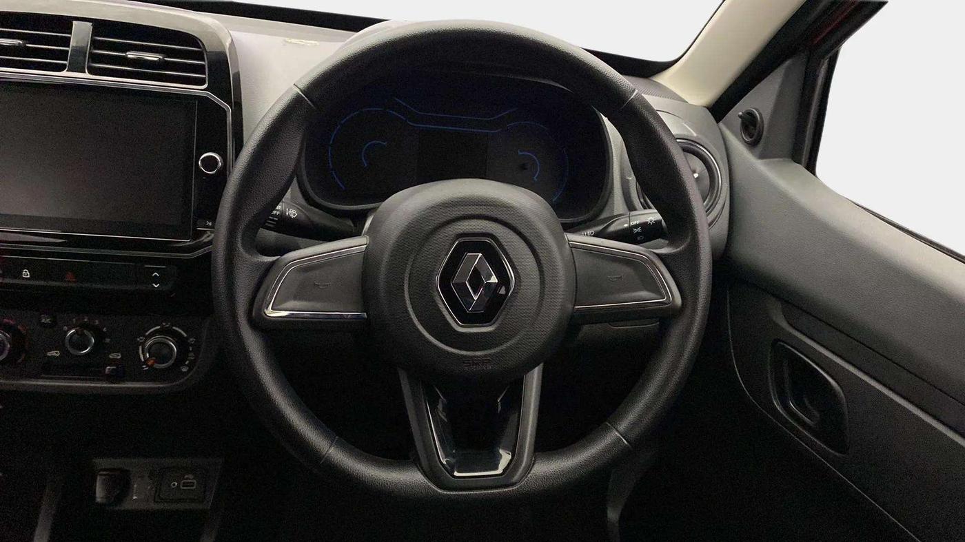 2021 Renault Kwid RXT 1.0 AMT (O), Petrol, Automatic, 90,720 km, Steering Wheel Close Up