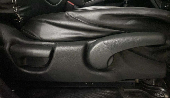 2017 Honda WR-V 1.2L I-VTEC VX MT, Petrol, Manual, 27,002 km, Driver Side Adjustment Panel