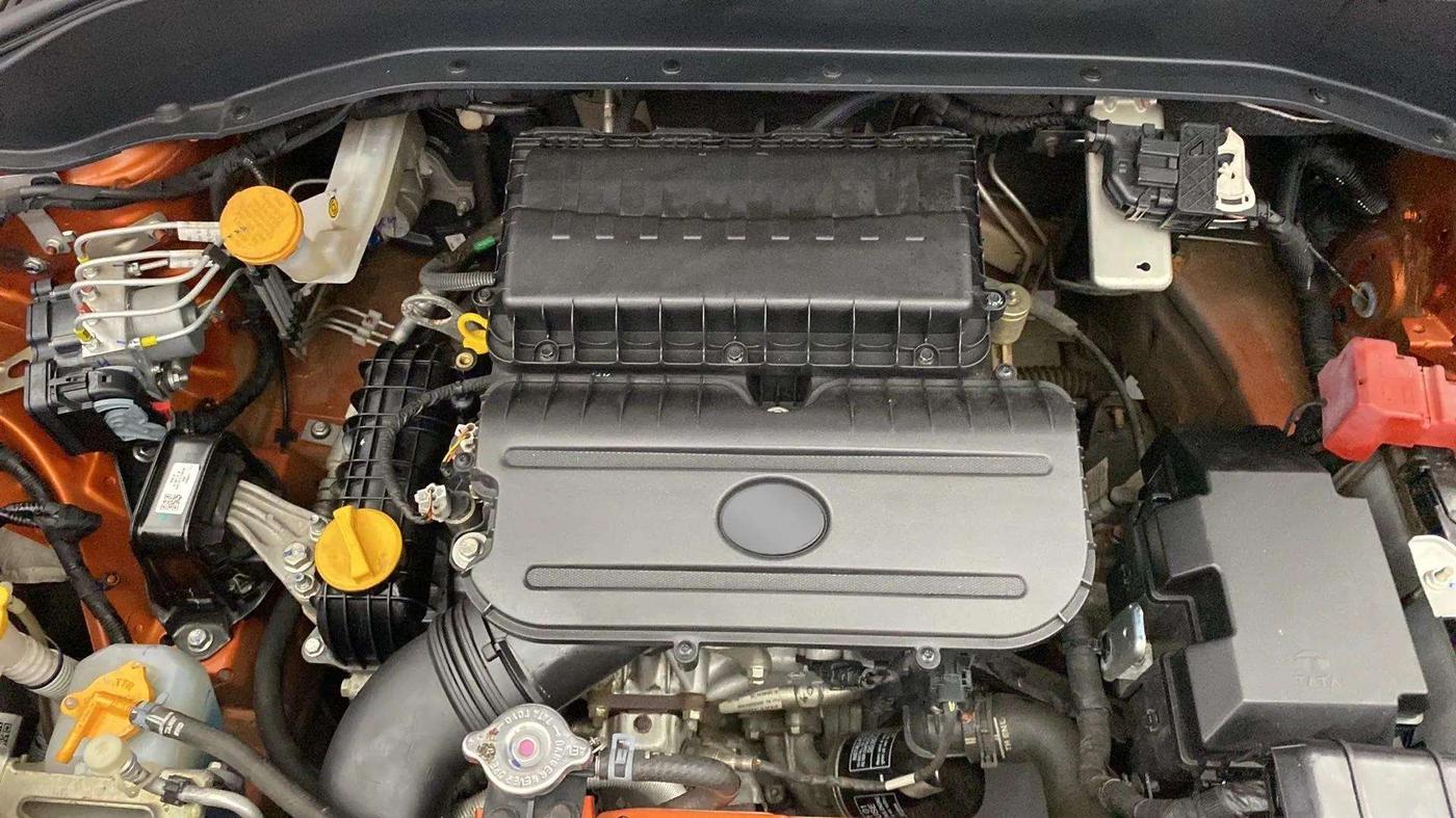 2022 Tata PUNCH ACCOMPLISHED MT, Petrol, Manual, 21,268 km, Open Bonet