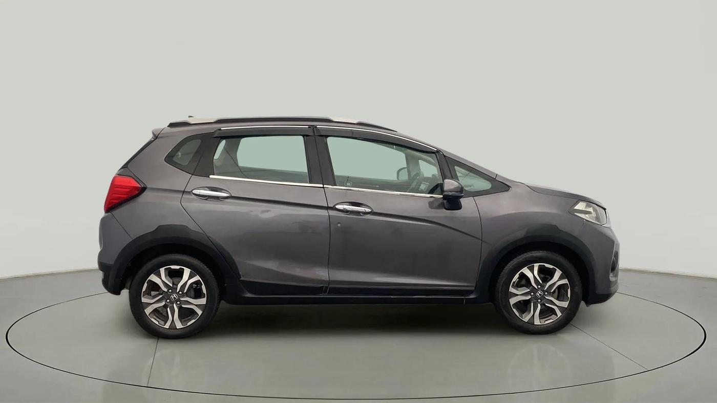 2017 Honda WR-V 1.2L I-VTEC VX MT, Petrol, Manual, 94,381 km, Right Side View