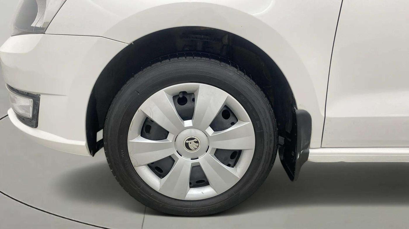 2020 Skoda Rapid ACTIVE 1.0 TSI, Petrol, Manual, 38,256 km, Left Front Wheel