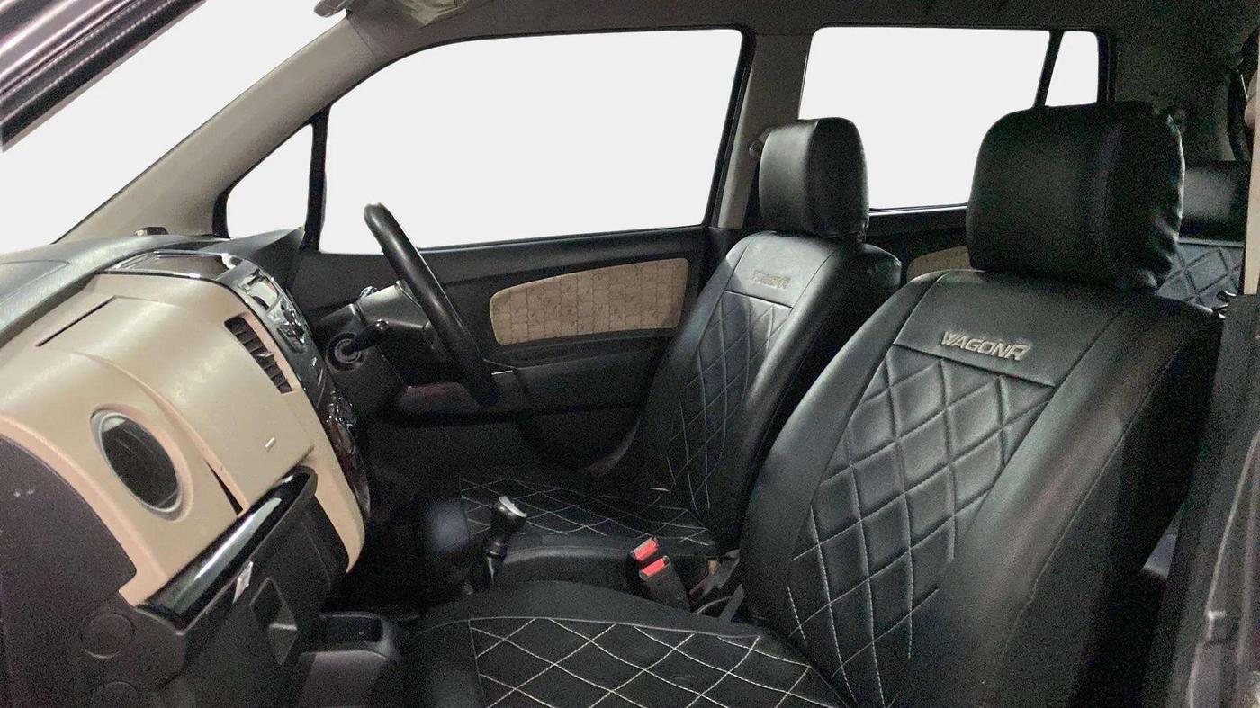 2017 Maruti Wagon R 1.0 VXI, Petrol, Manual, 16,558 km, Right Side Front Door Cabin