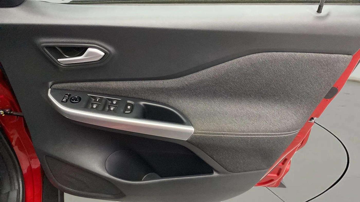 2023 Nissan MAGNITE XV PREMIUM TURBO (O) CVT, Petrol, Automatic, 16,093 km, Driver Side Door Panels Control
