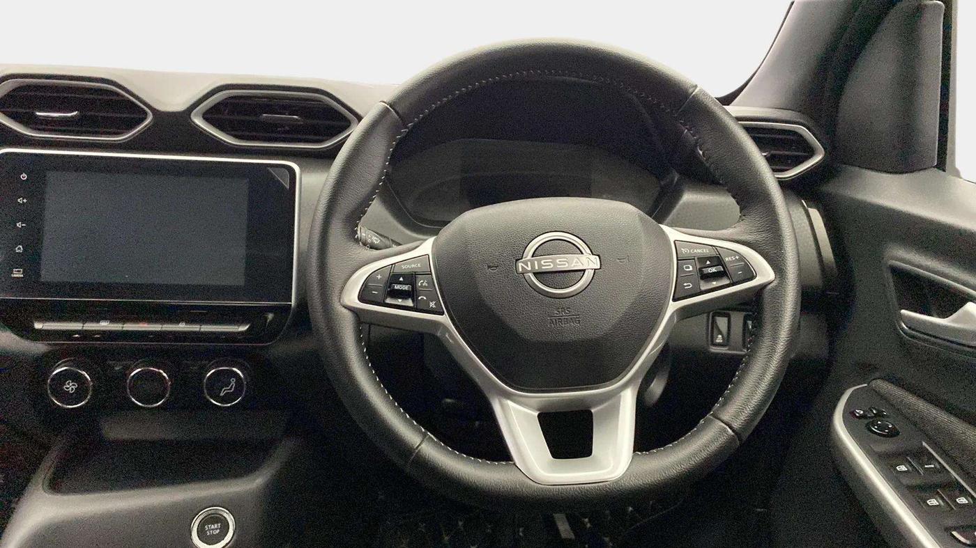 2023 Nissan MAGNITE XV PREMIUM TURBO (O) CVT, Petrol, Automatic, 16,093 km, Steering Wheel Close Up