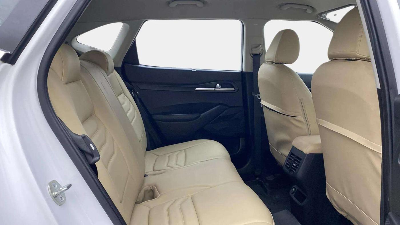 2023 KIA SELTOS HTK PLUS 1.5, Petrol, Manual, 15,350 km, Right Side Rear Door Cabin