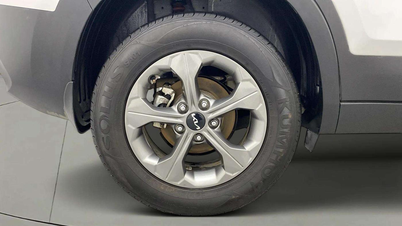 2023 KIA SELTOS HTK PLUS 1.5, Petrol, Manual, 15,350 km, Right Rear Wheel