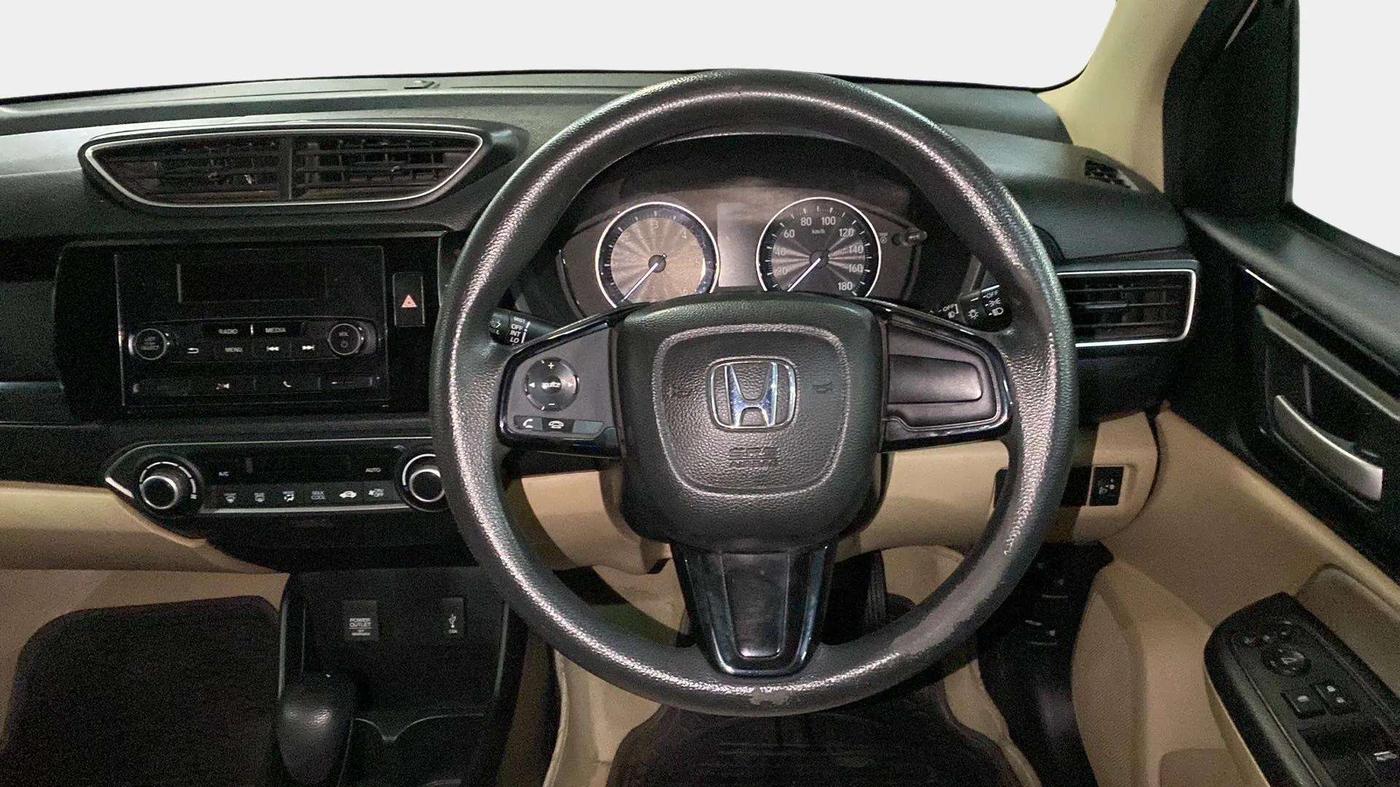 2020 Honda Amaze 1.5L I-DTEC V CVT, Diesel, Automatic, 29,084 km, Steering Wheel Close Up