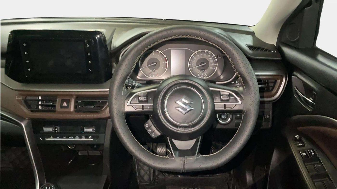2023 Maruti BREZZA ZXI, Petrol, Manual, 6,618 km, Steering Wheel Close Up
