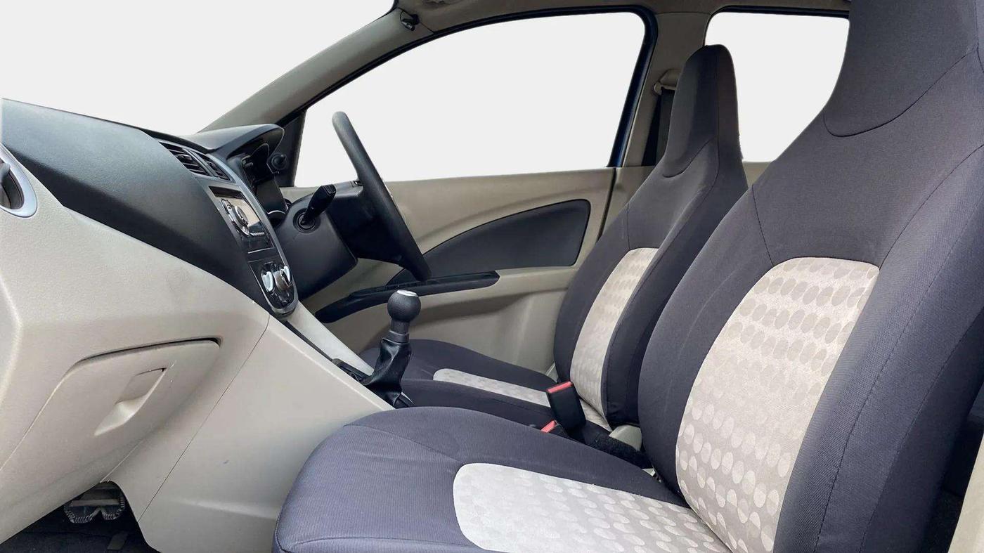2015 Maruti Celerio VXI, Petrol, Manual, 87,429 km, Right Side Front Door Cabin