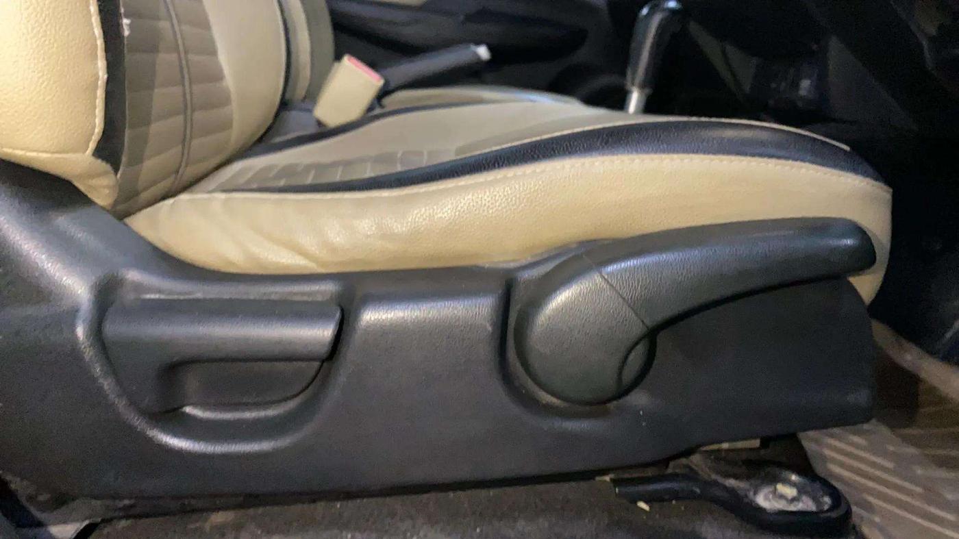 2015 Honda Jazz 1.2L I-VTEC V AT, Petrol, Automatic, 72,563 km, Driver Side Adjustment Panel