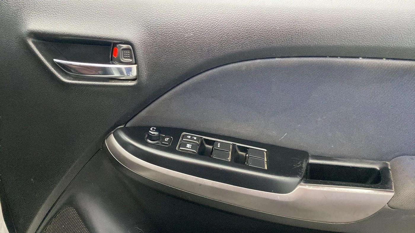 2021 Maruti Baleno ZETA PETROL 1.2, Petrol, Manual, 61,316 km, Driver Side Door Panels Control