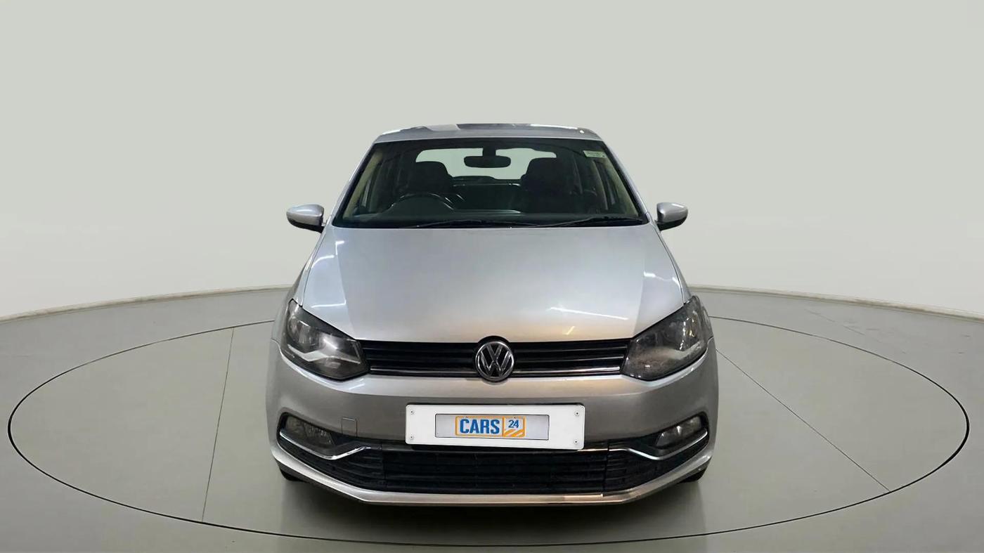 2016 Volkswagen Polo HIGHLINE1.5L, Diesel, Manual, 99,218 km, Front