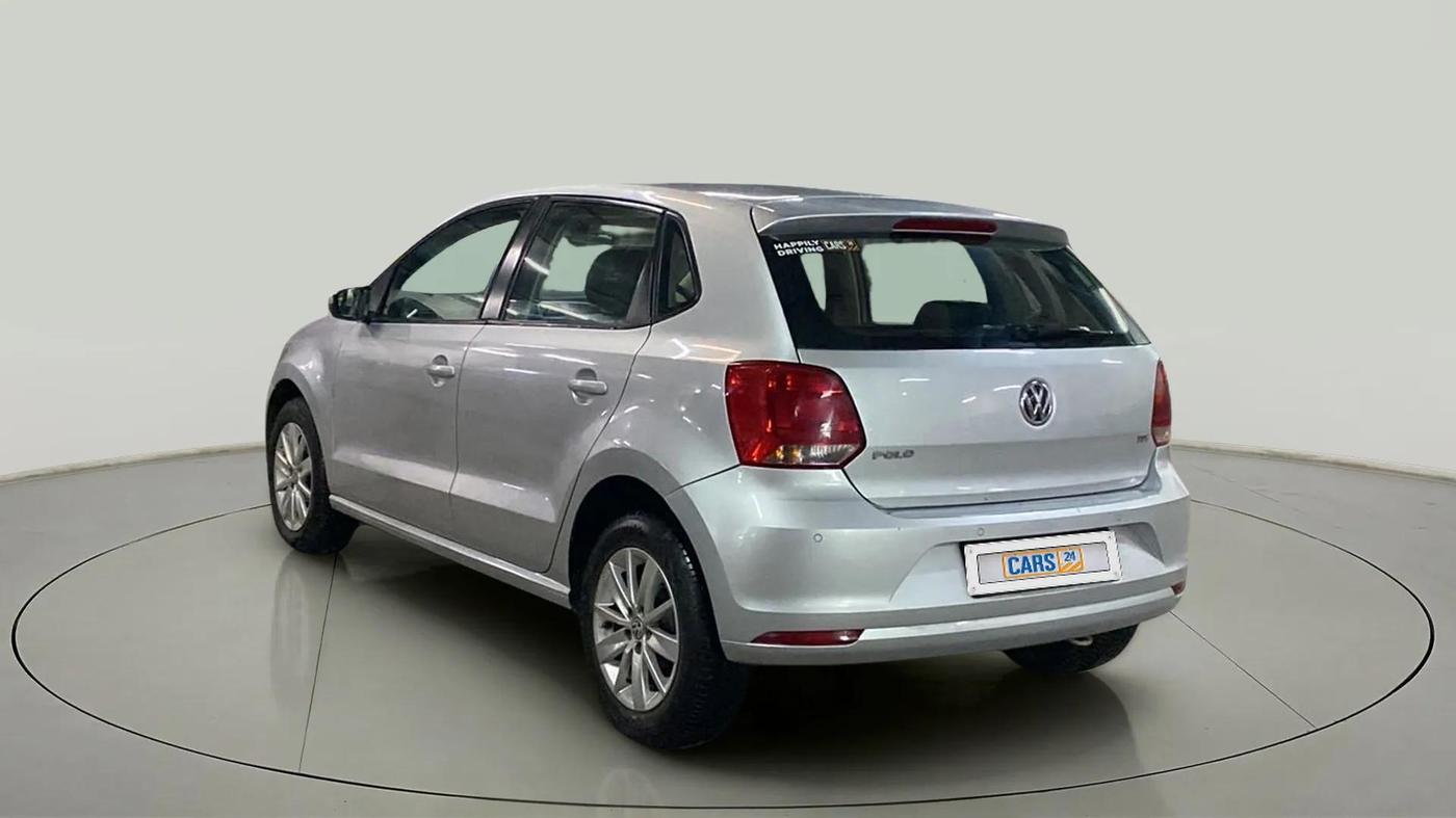 2016 Volkswagen Polo HIGHLINE1.5L, Diesel, Manual, 99,218 km, Left Back Diagonal