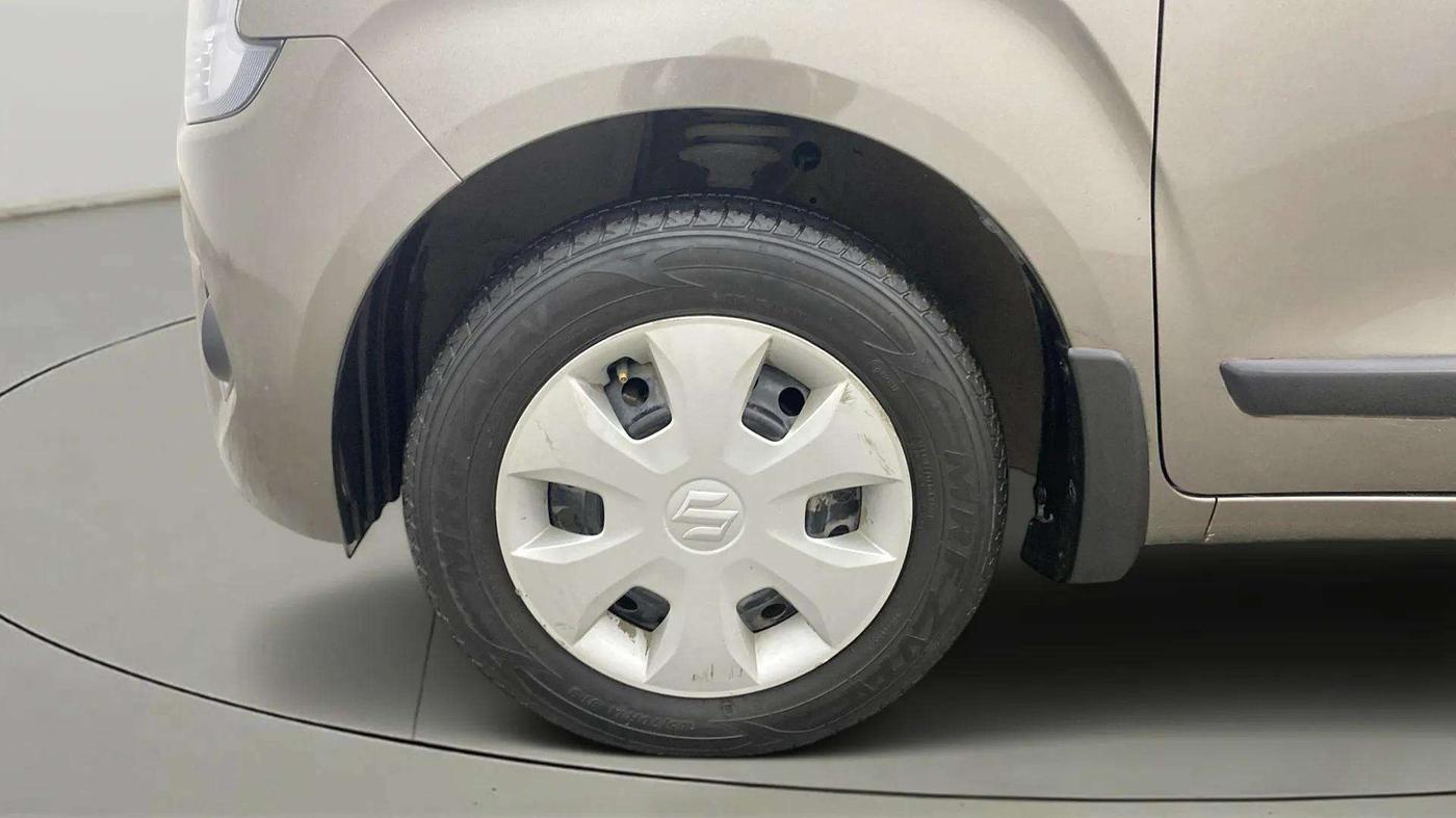 2019 Maruti New Wagon-R ZXI 1.2, Petrol, Manual, 34,068 km, Right Front Wheel