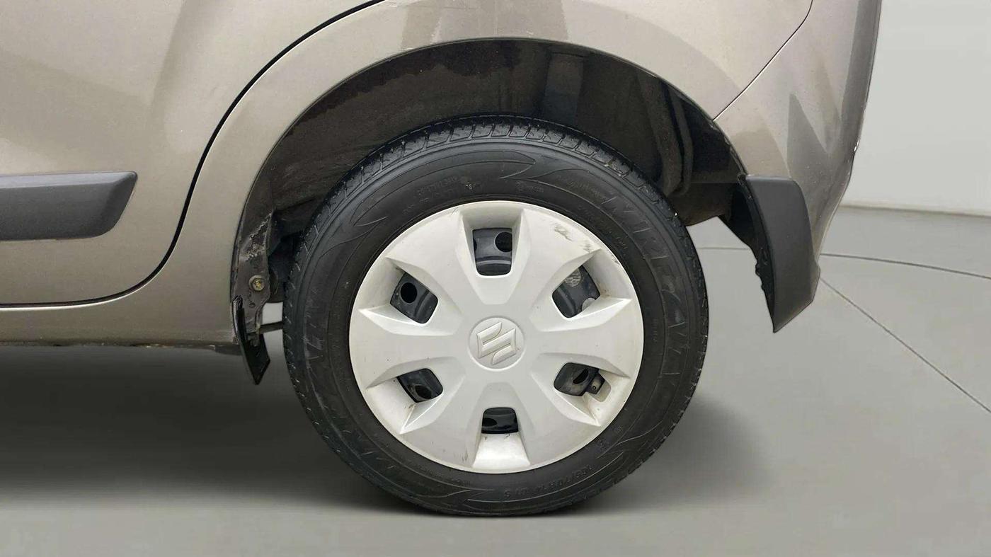 2019 Maruti New Wagon-R ZXI 1.2, Petrol, Manual, 34,068 km, Left Rear Wheel