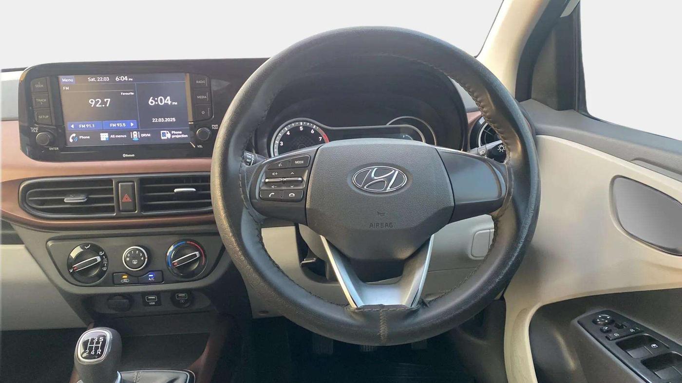 2022 Hyundai AURA SX 1.2, Petrol, Manual, 46,648 km, Steering Wheel Close Up
