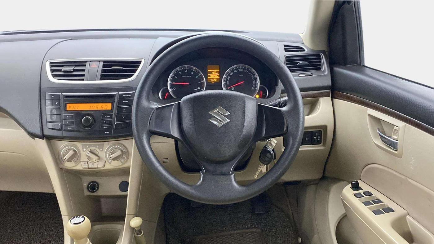 2014 Maruti Swift Dzire VXI, Petrol, Manual, 90,141 km, Steering Wheel Close Up