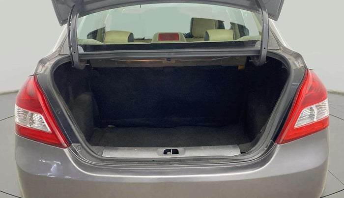 2014 Maruti Swift Dzire VXI, Petrol, Manual, 90,141 km, Boot Inside