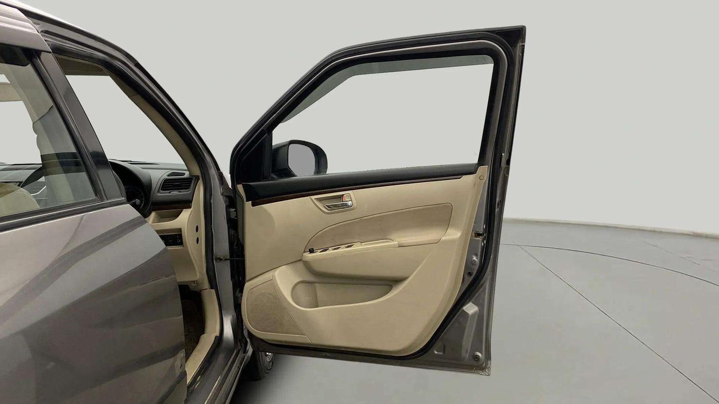 2014 Maruti Swift Dzire VXI, Petrol, Manual, 90,141 km, RHS Front Door